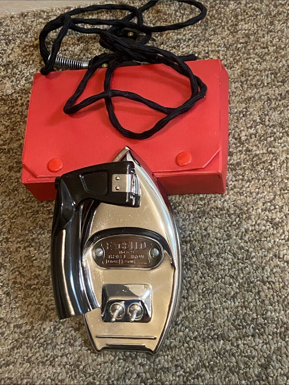 Cello EXCELLO Travel Iron - Silver Chrome